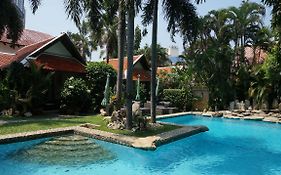 Leprive Resort
